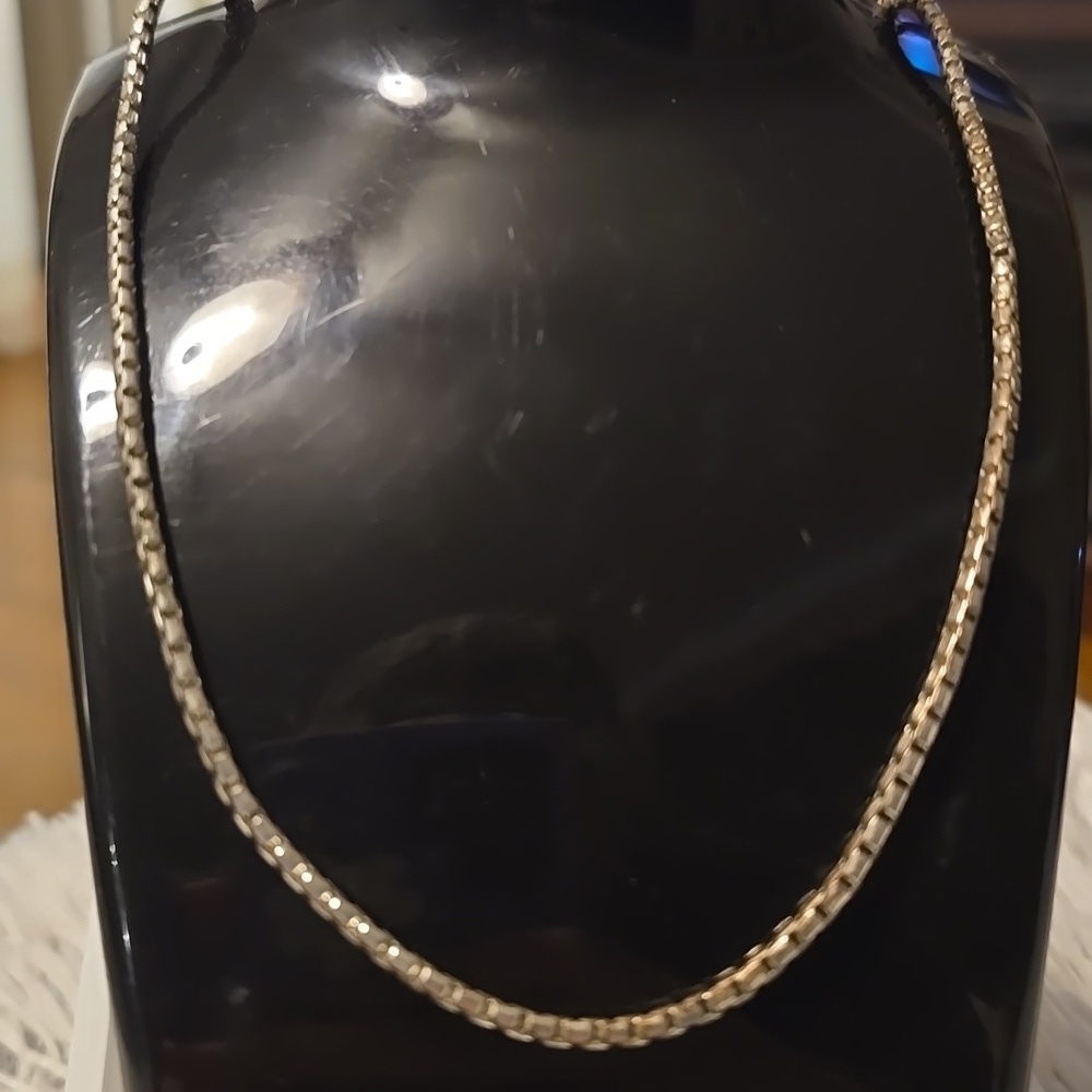 Classic Silver Necklace